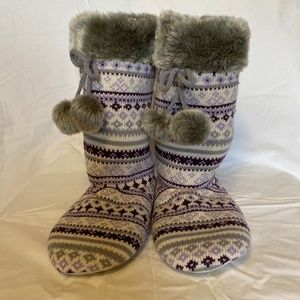Mix It Slippers NWT
